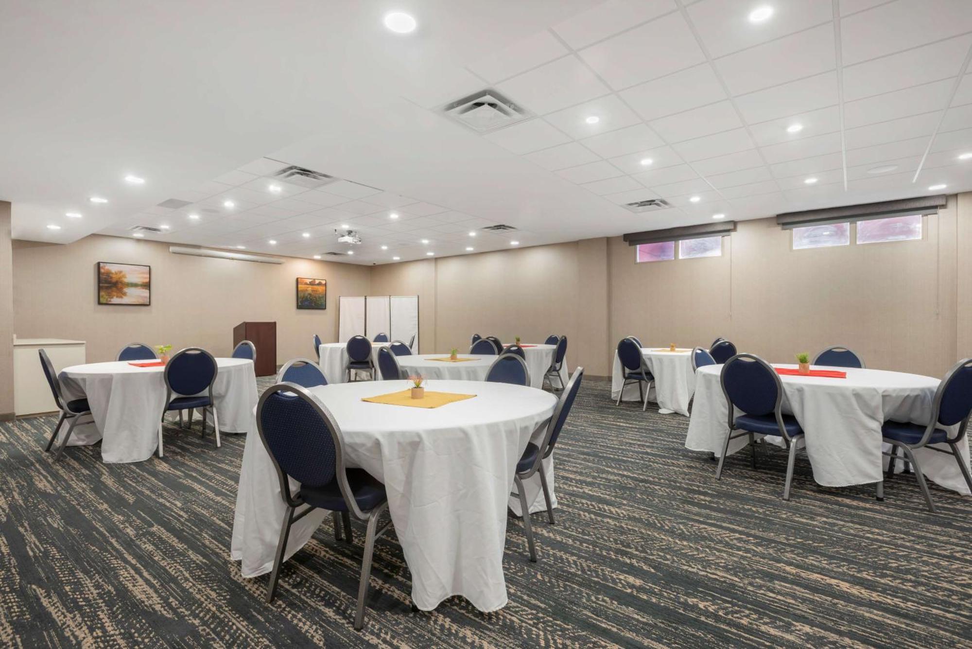 Best Western Premier Executive Residency Medicine Hat Exterior foto